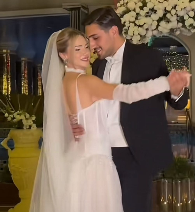 Valsul mirilor de la nunta Otiliei Bilionera cu Ali Bekir. Piesa specială aleasă de cei doi