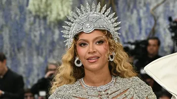 Beyonce a atras toate privirile la Met Gala 2026. Ținuta ei a recreat scheletul uman: „Sărbătorim tot ceea ce ți-a oferit Dumnezeu”