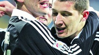 Mihai Costea si-a "combinat" fratele cu Ada Nechita