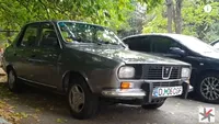 Dacia 1300 cu deschidere din telefon, interior de BMW și volan de Duster sport. VIDEO