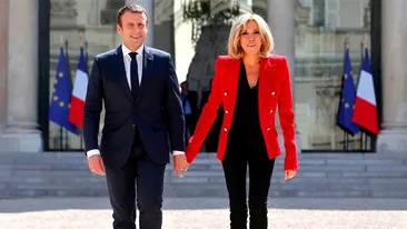 Cum arăta Brigitte Macron în tinereţe, atunci când preşedintele Franţei s-a îndrăgostit de ea