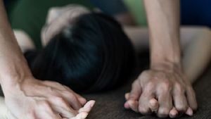 Un român a şocat Franţa. A violat şi a încercat să omoare o învăţătoare: “Totul era acoperit de sânge”. Autorităţile au amuţit când au aflat cine e atacatorul