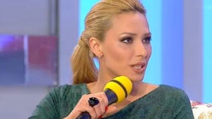 Raspunsul Iuliei Vantur te va lasa masca! Ce a spus blonda cand a fost intrebata "Cat costa un kilogram de cartofi?"