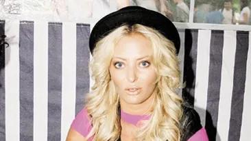 Delia Matache, boschetara in parc