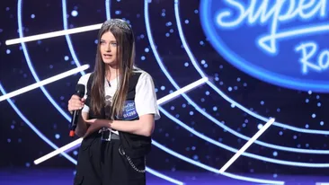 Smiley a înnebunit când a văzut-o! Antonia are o sosie la Pro TV! Cine este şi cum arată Mădălina Ţurcan