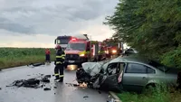 Accident violent în Teleorman. 3 oameni au fost răniți după ce un autoturism s-a izbit de un camion