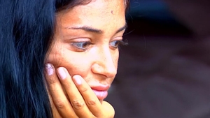 Telespectatorii Kanal D au crezut că nu văd bine! Chipul Elenei Ionescu de la Survivor România, distrus de bube