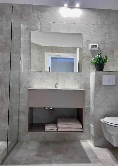 Cât costă o noapte de cazare în hotelul Andreei Bănică/ sursă foto: Booking