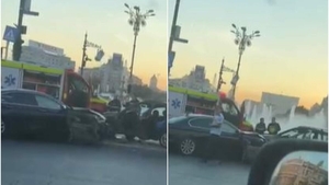 VIDEO | Accident rutier în zona Piața Unirii din Capitală. Desfășurare de forțe a autorităților