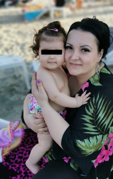 Silvana Rîciu și fiica ei, Anastasia Maria, la mare