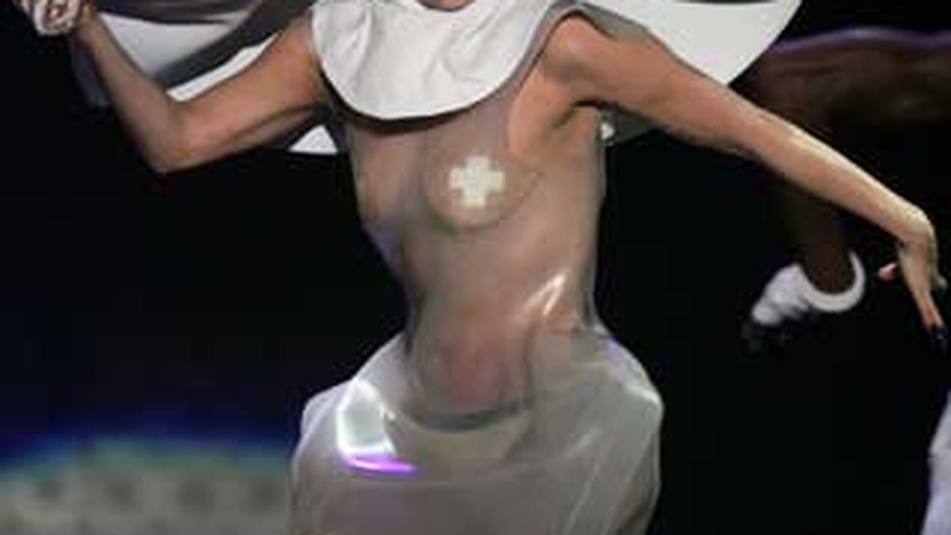 Lady Gaga a cantat la Bucuresti: "Vomit in timpul showurilor mele, sunt multe gramajoare de voma Gaga pe undeva pe acolo"
