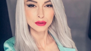 Andreea Bălan, mesaj dur pe reţelele de socializare: „Măştile şi armura să le lăsăm de-o parte”