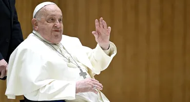 Papa Francisc se teme că nu va supraviețui. Ce se întâmplă în eventualitatea morții sale