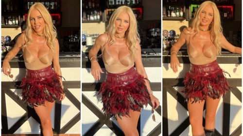 Cum arată Andreea Bănică în costum de baie, la 46 de ani. Fanii au crezut că nu văd bine! FOTO