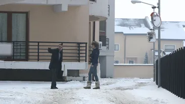 Alina Puscas a pornit in cautarea apartamentului perfect! Vrea sa se aseze la casa ei!