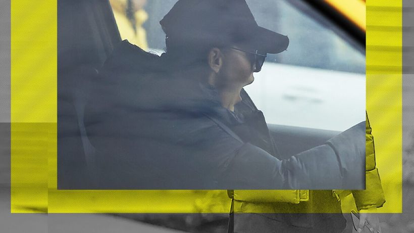 ”Gură-cască” în amiaza mare! CANCAN.RO are imaginile haioase cu Lavinia Pârva