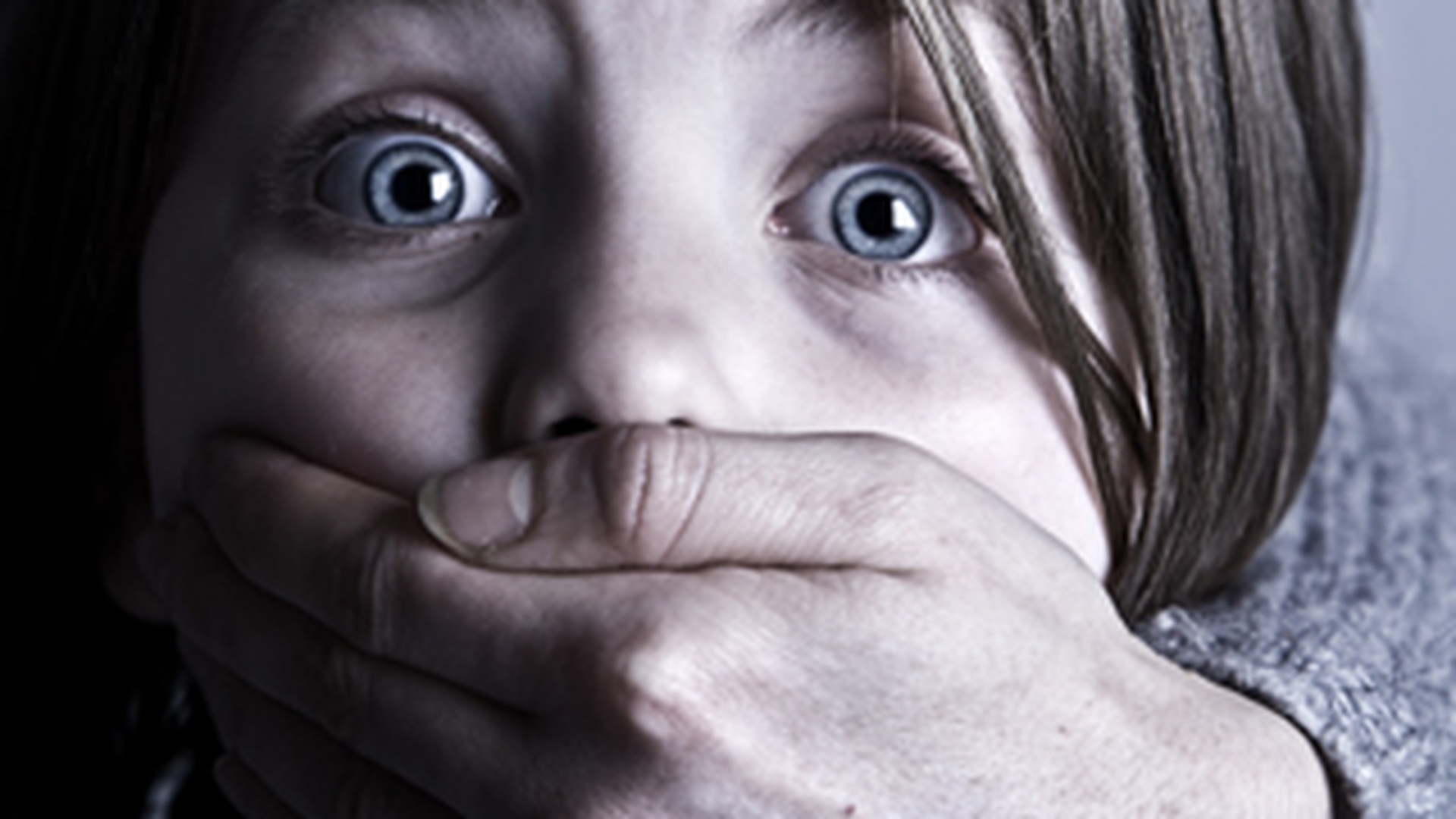Panica pe litoral! Se rapesc copii de pe plaja! Receptionerii ii avertizeaza pe parinti sa fie in alerta!