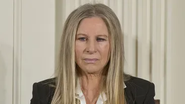 Familia lui are o avere de 500 de milioane de dolari, dar el caută în gunoaie. Povestea care a întristat SUA. FOTO