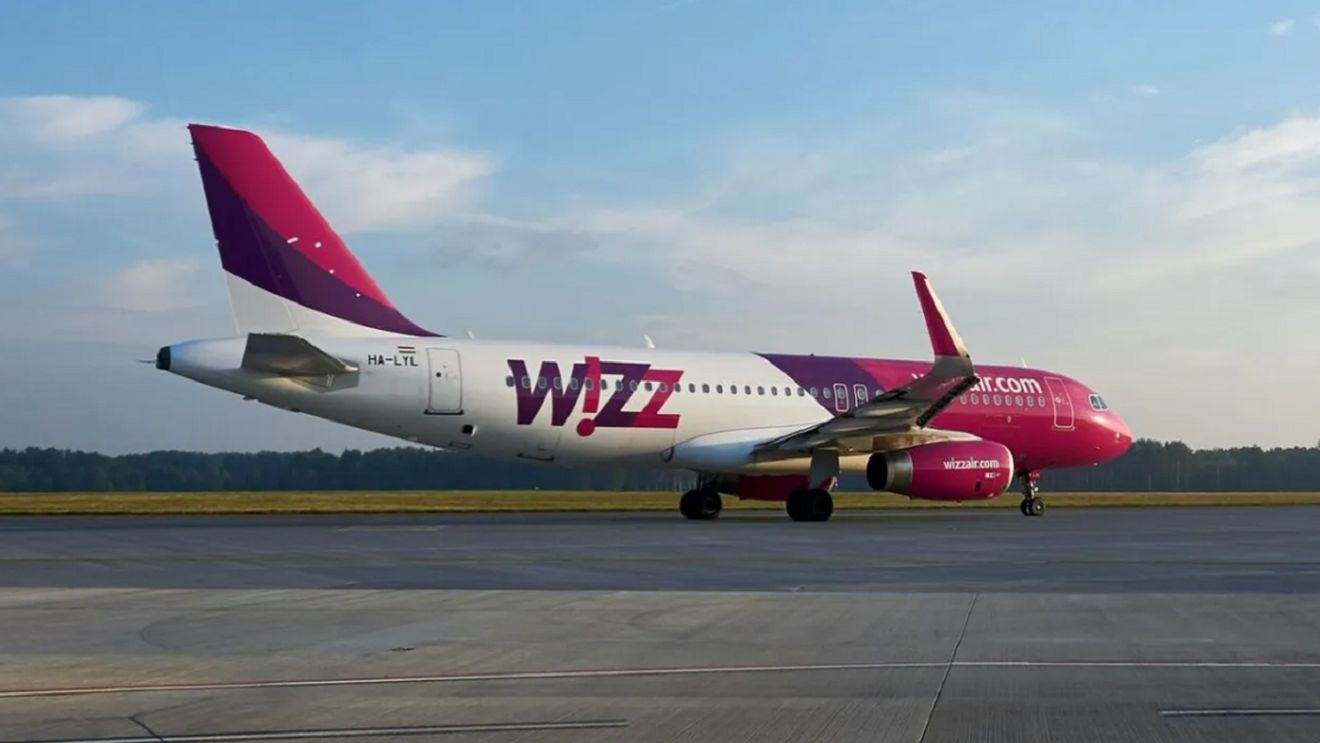Panică totală la bordul unui avion Wizz Air care venea din Spania! Pasagerii s-au temut de ce e mai rău