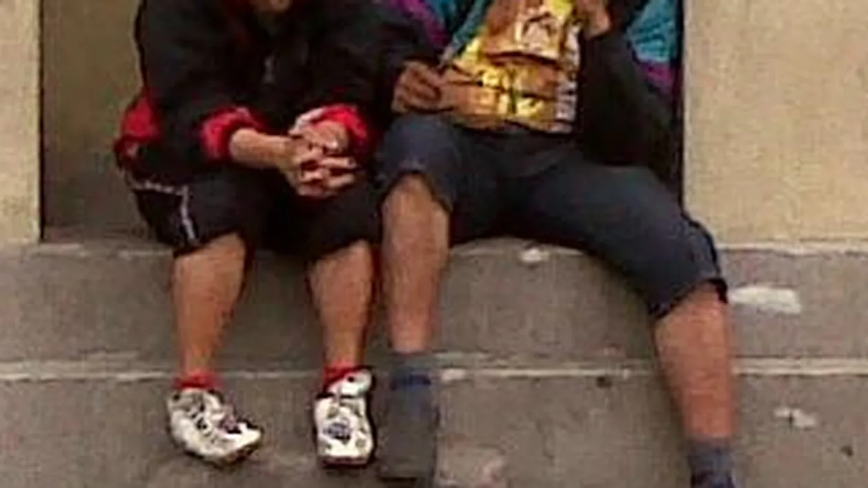 Andreea Raicu are un nou hobby! Fotografiaza aurolaci in gara!