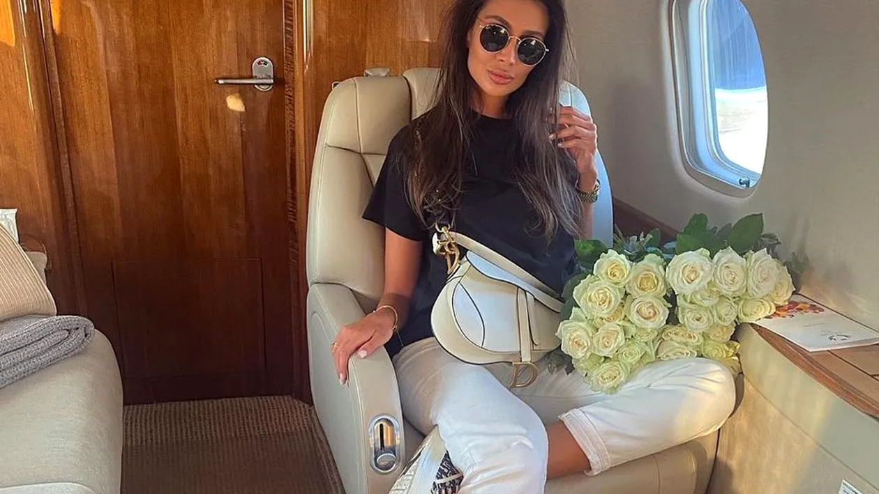 Cea mai bogată stewardesă din România a pus mâna pe spionul din ”Cartierul miliardarilor”!