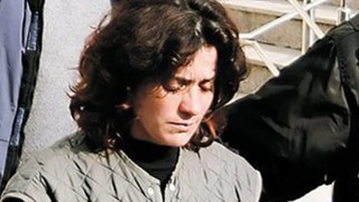 Mama si fiu, complici la omor!