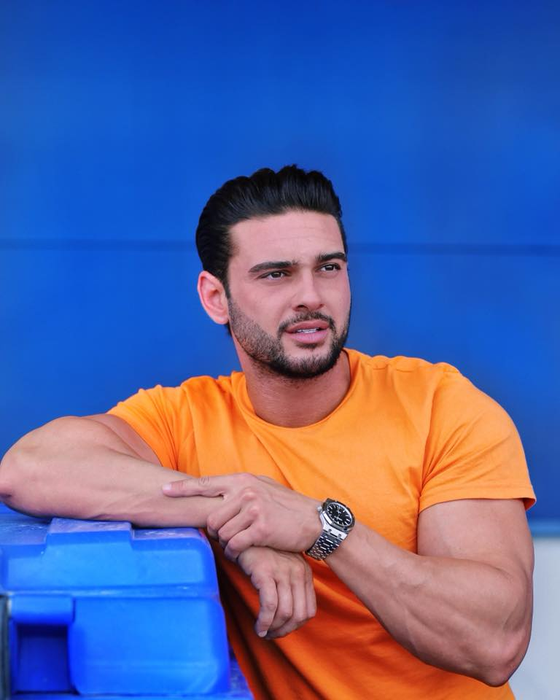Dorian Popa, amintiri dureroase din copilărie: ” Mi-am tăiat limba pe jumătate”