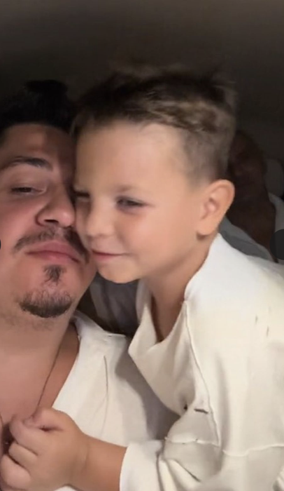 Singura imagine cu soţia lui Bogdan de la Ploieşti! Manelistul tocmai a recunoscut că are doi copii