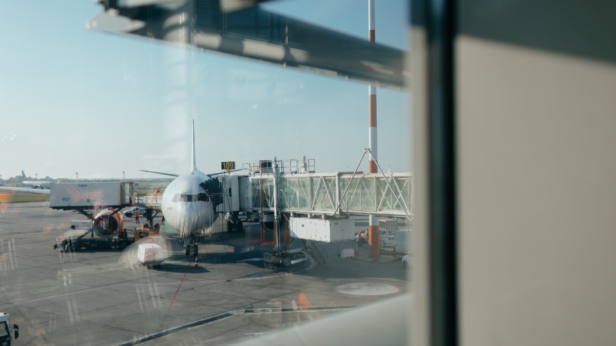 Cât a plătit un român pentru un zbor direct cu București - New York, la clasa economică a companiei HiSky. Suma nu e deloc mică