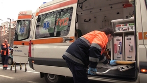 Căldura face deja victime. Un bărbat din Târgoviște a murit în timp ce încărca pietriș într-o căruță