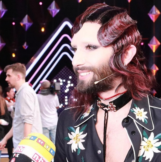Conchita Wurst şi-a schimbat look-ul