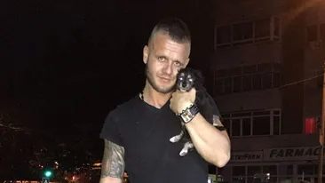 Crimă în plină stradă la Craiova. I-a sărit în ajutor unui prieten şi a fost înjunghiat în inimă