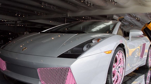 De vanzare Lamborghini roz