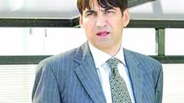 S-au strans tricolorii