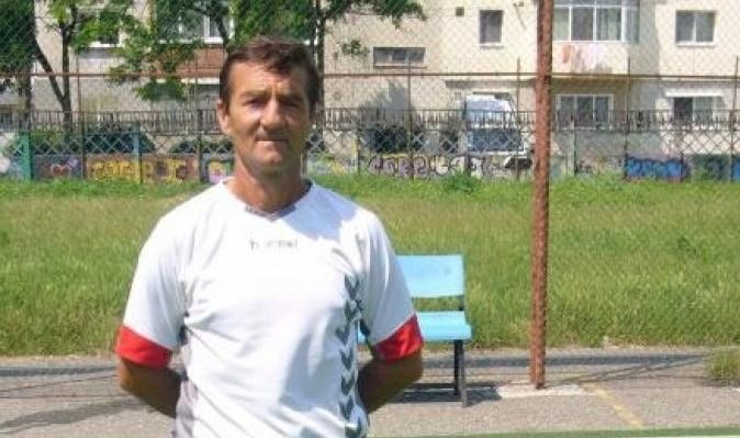 Gică Burleanu are o afacere în Bacău şi Oneşti, baloane de mini-fotbal