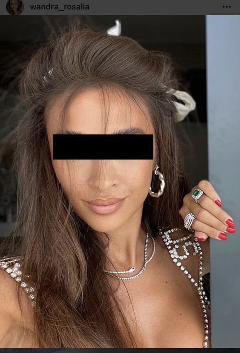 Sexy "Tunarista" ar fi avut, până la urmă, planuri diferite de cele ale "Prințului imobiliarelor" (Foto: Instagram)