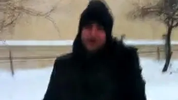 VIDEO Smiley a trecut la lopata! Uite ce ajutor de nadejde are!