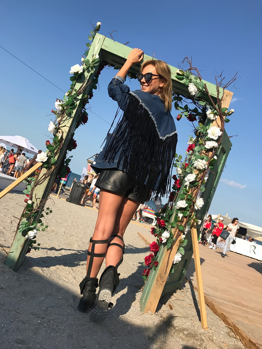 Roxana Ionescu, muncă, dar și relaxare la Neversea