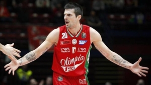 Biletul zilei: Setaţi pe câştig! Pariurile vin din fotbal şi baschet »»