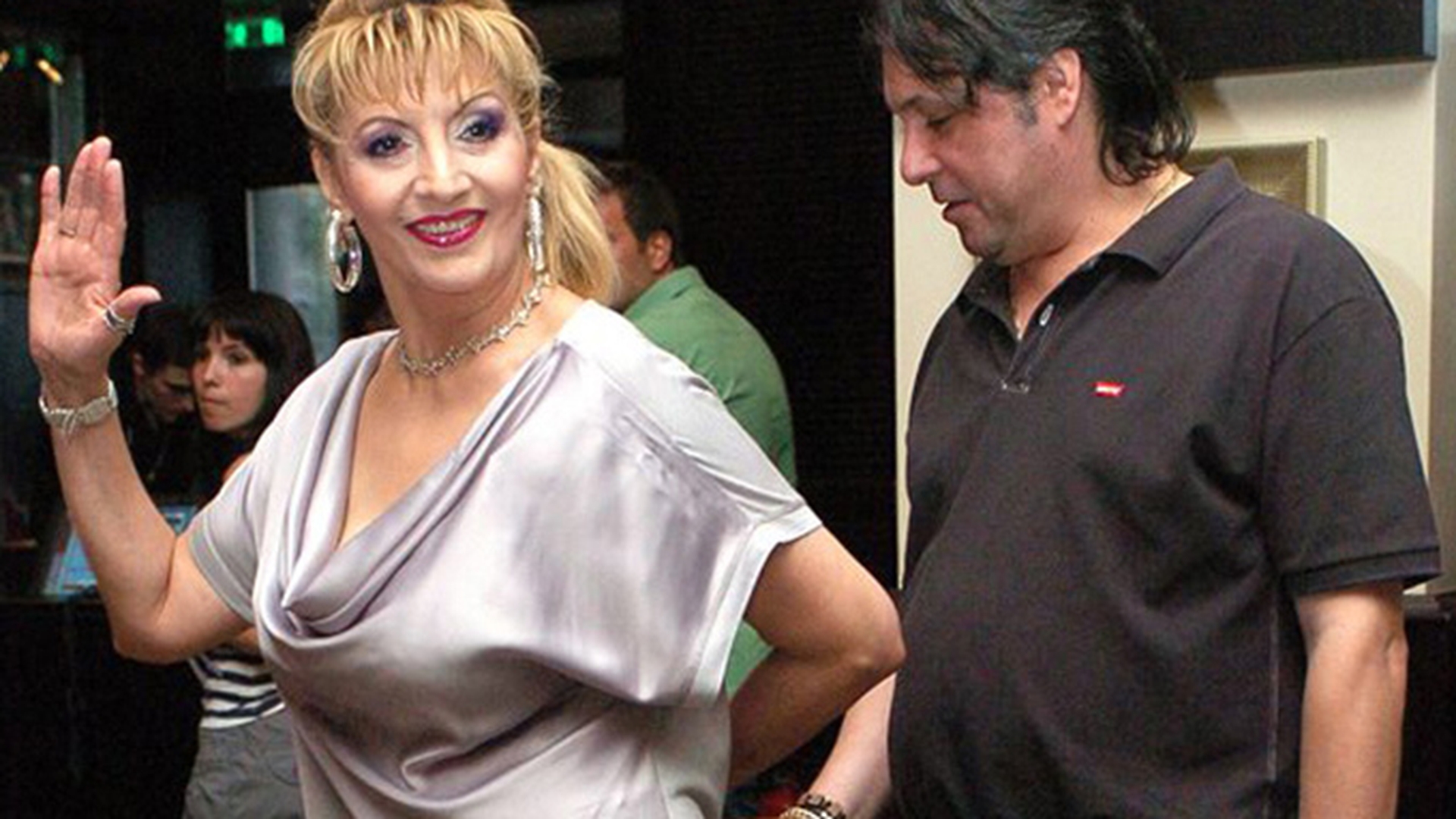 CORNEL GALEŞ a mers la 2 noaptea în cimitir! Ce semn i-a dat ILEANA CIUCULETE