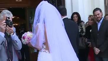 Andra şi Cătălin Măruţă l-au năşit pe fiul lui Piedone! Vezi aici cum a arătat mireasa şi află toate detaliile despre nuntă