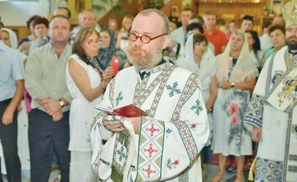 Ovidiu Cuncea a devenit, de câțiva ani, duhovnic în Capitală