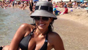 Adelina s-a dezbracat si s-a lasat pozata asa! Detaliul care i-a facut pe fani sa exclame: "Semeni cu o..." Vezi fotografia