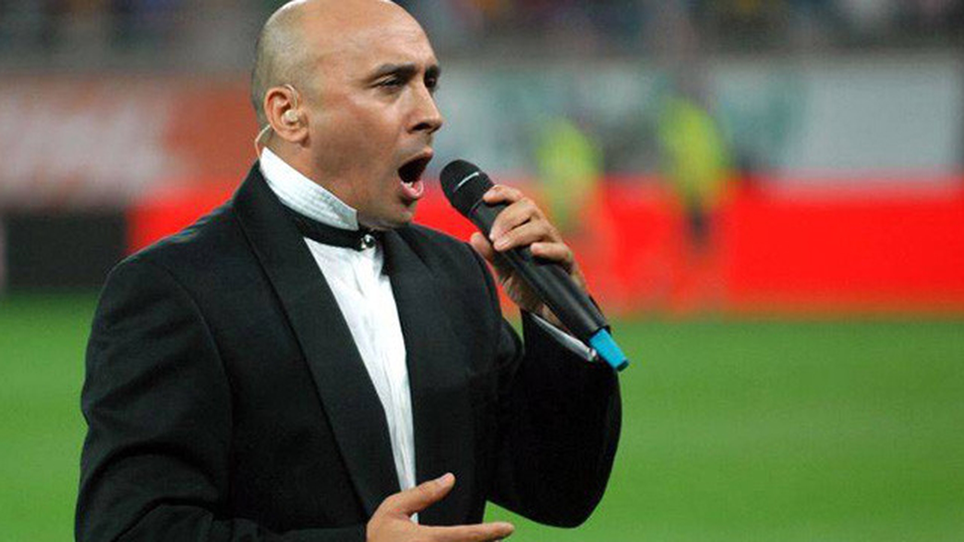 “Nu functioneaza”. Marcel Pavel, in pericol sa-si piarda vocea
