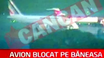 Au fost tinuti captivi in avion