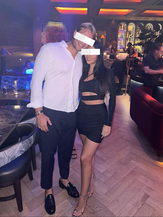 Vincenzo are o relație de 10 ani, dar vine în București în calitate de prieten pentru a o susține pe Mădălina Ghenea/ Foto:Instagram