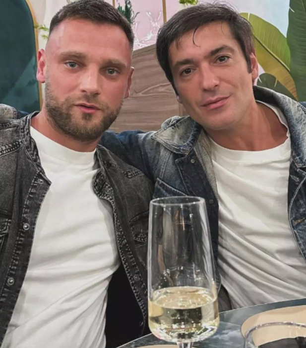Cum arată Cristian, fratele lui Radu Vâlcan. Sursa foto: social media