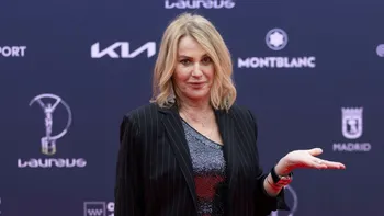 Omagiu pentru Nadia Comăneci, la 50 de ani de la marele 10 de la Montreal. Cum arată moneda aniversară lansată de BNR
