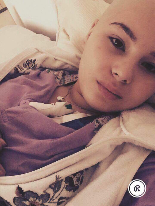 Andrada vrea un miracol de Crăciun! Fata de 18 ani și a fost operată