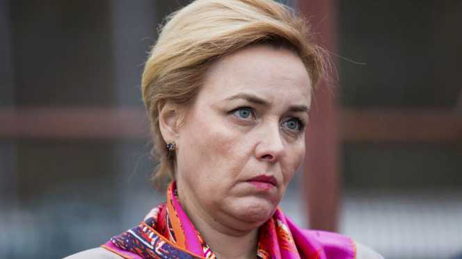 Anchetă la Teleorman, unde fiul ministrului de Interne Carmen Dan ar fi fost bătut într-o discotecă